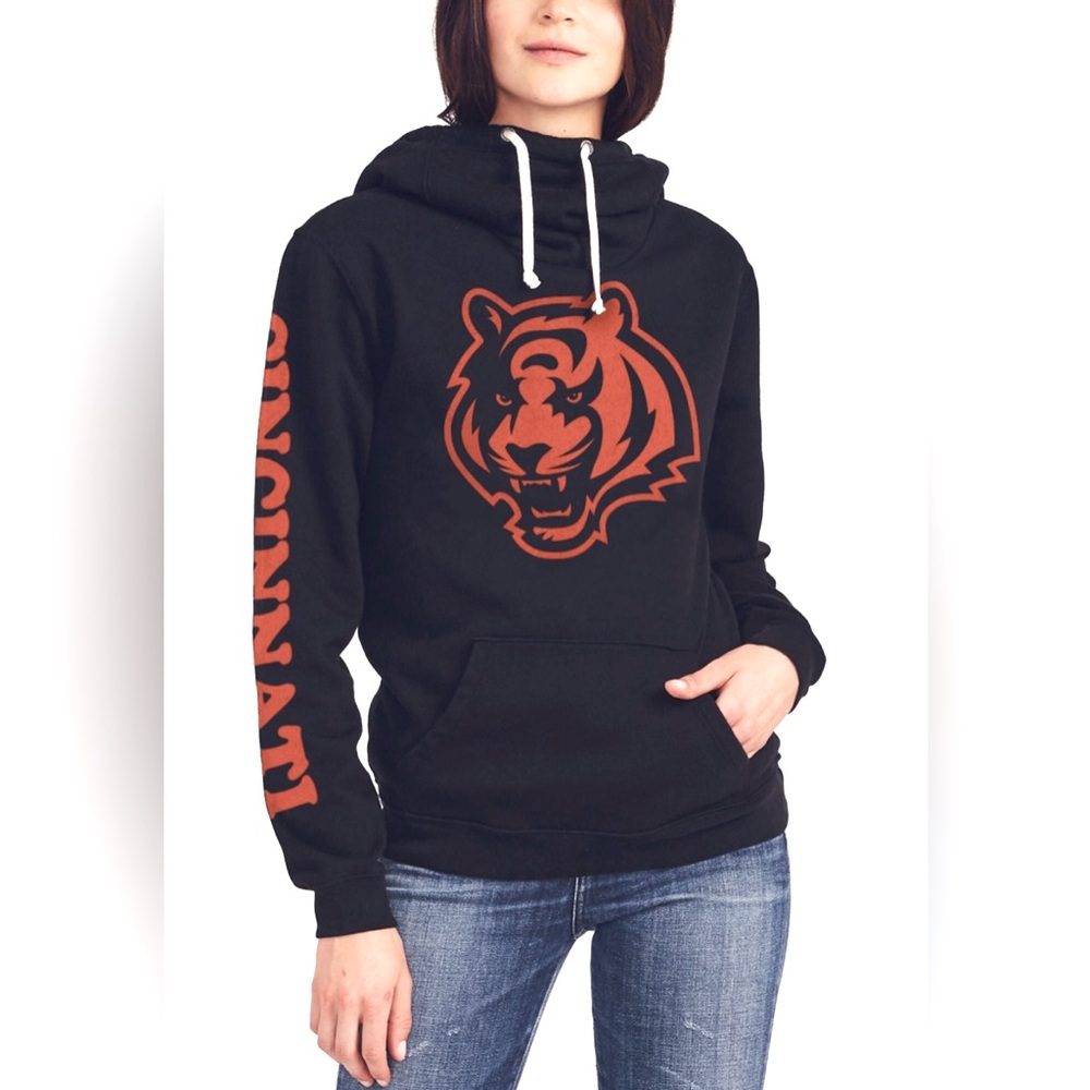 Junk Food | Cincy Bengals Sunday Funnel Neck Pullover Hoodie | Black/Orange | M